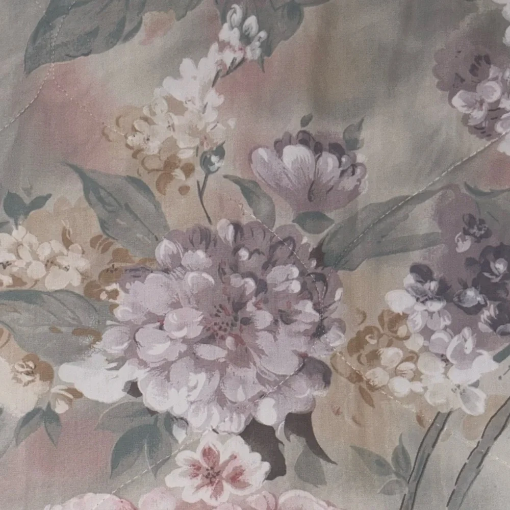 Pastel Flowers Bed Comforter- Medium Weight
